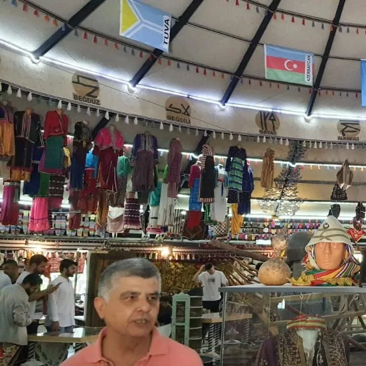 Ege ünv Türk Dünyası Araştırmaları Enstitüsü ve Ege Ünv. Tıp Fakültesi öğretim üyeleri ve…