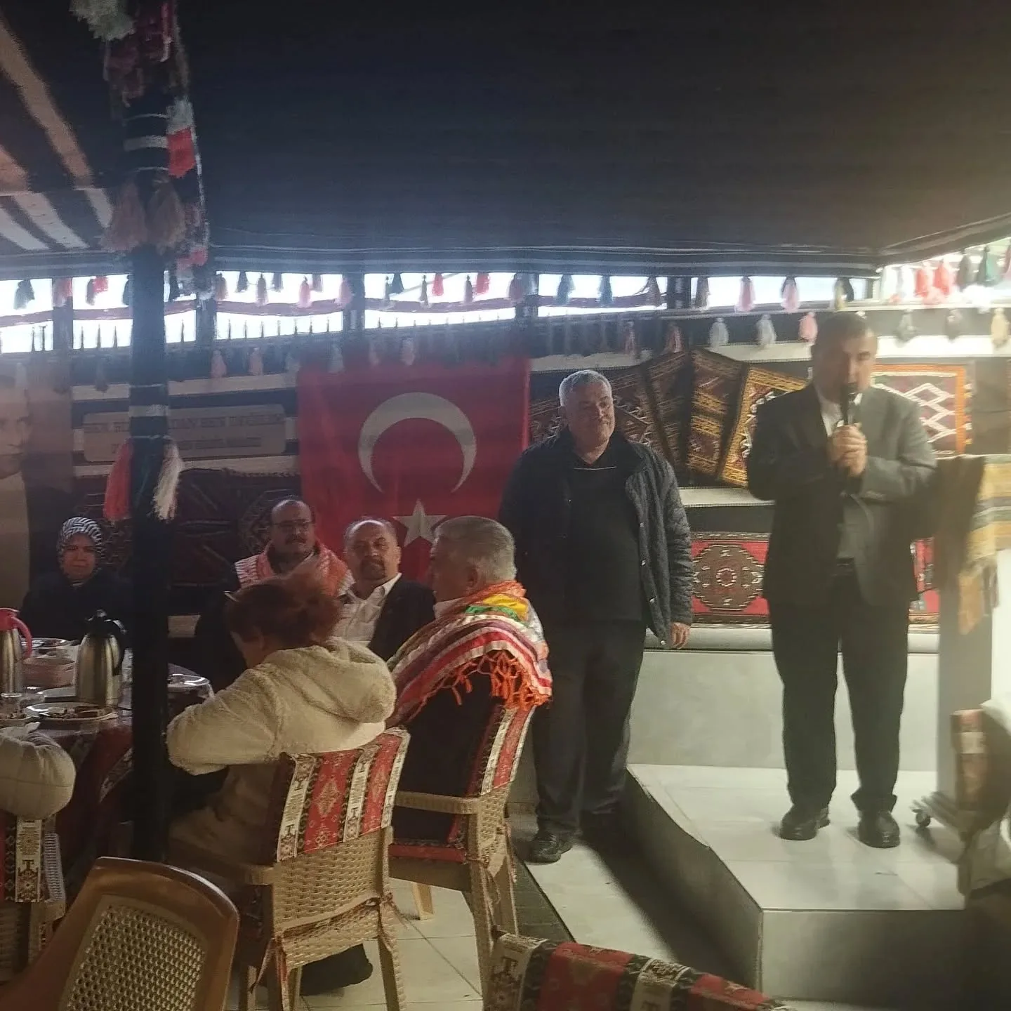 34. Geleneksel kahvaltı etkinliğimizi dost ve  akrabalarımızın katılımıyla güzel bir bahar…