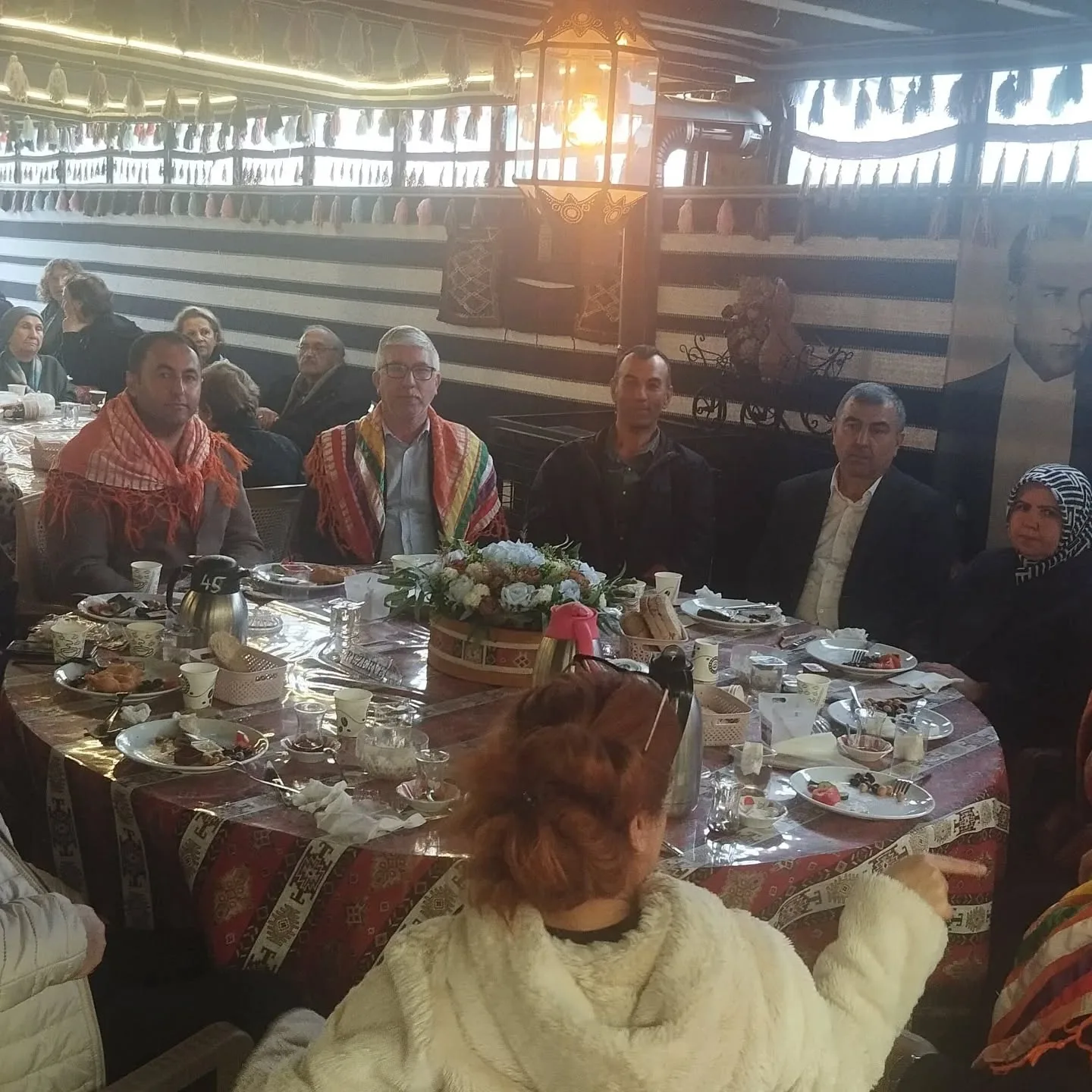 34. Geleneksel kahvaltı etkinliğimizi dost ve  akrabalarımızın katılımıyla güzel bir bahar…
