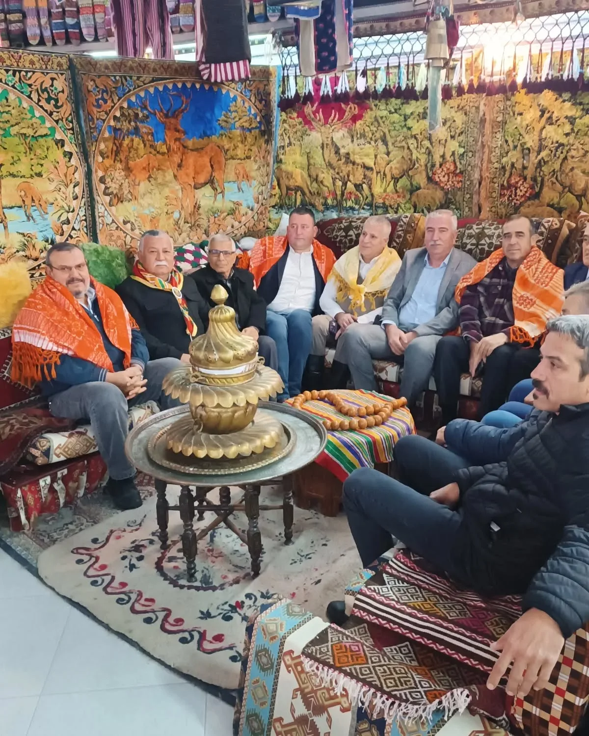 Bugün OBA müzemizin ziyaretçileri Kemalpaşa Yörükler derneği üyeleri ve Kemalpaşa daki siy…