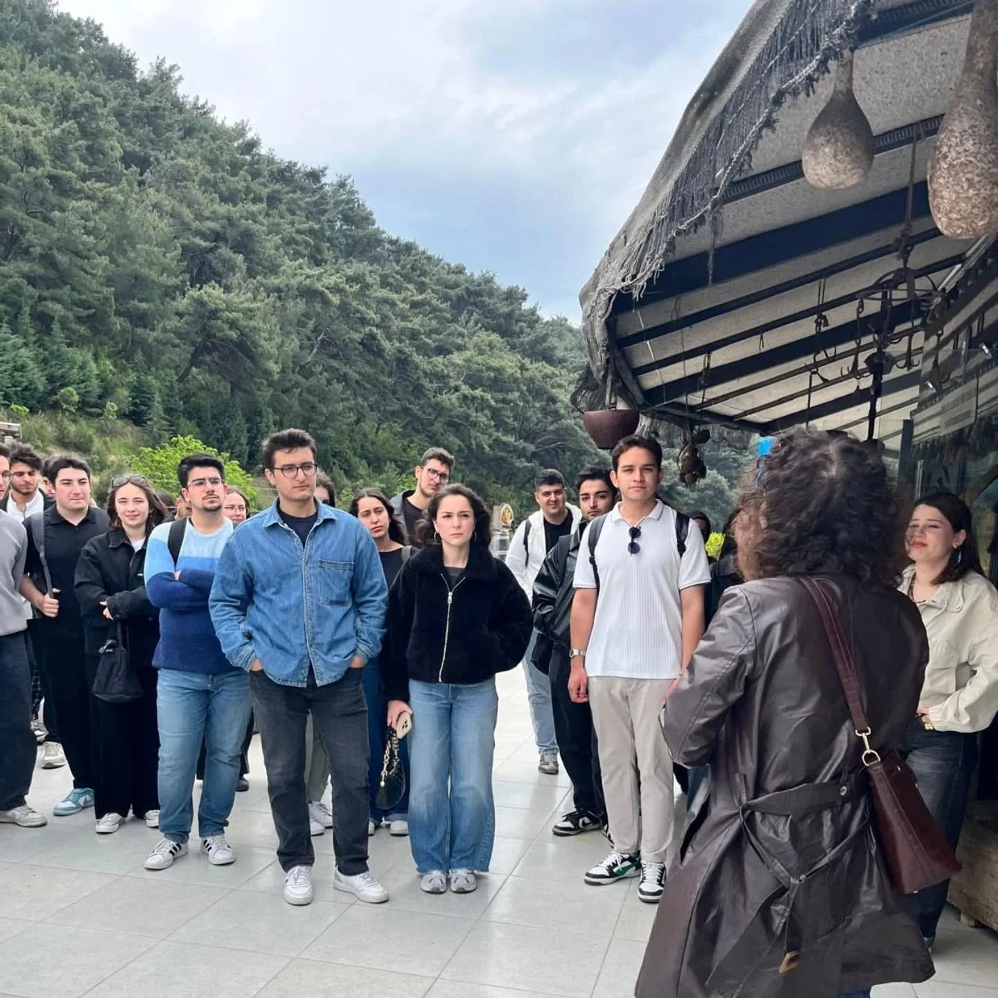 Ege üniversitesi Tıp Fakültesi Öğrencileri Oba Müzemizi ziyaret etti. Kendilerine müzemiz…