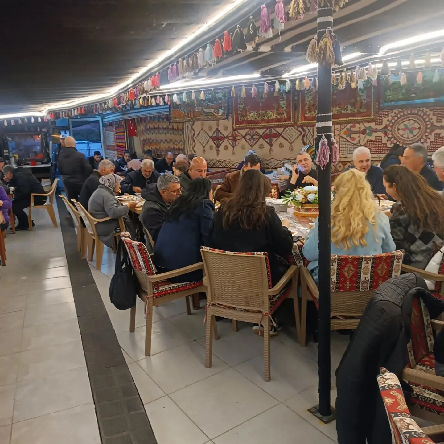 Mübarek Ramazan ayını dualarla karşıladık. Nice yıllara rabbim ulaştırsın..