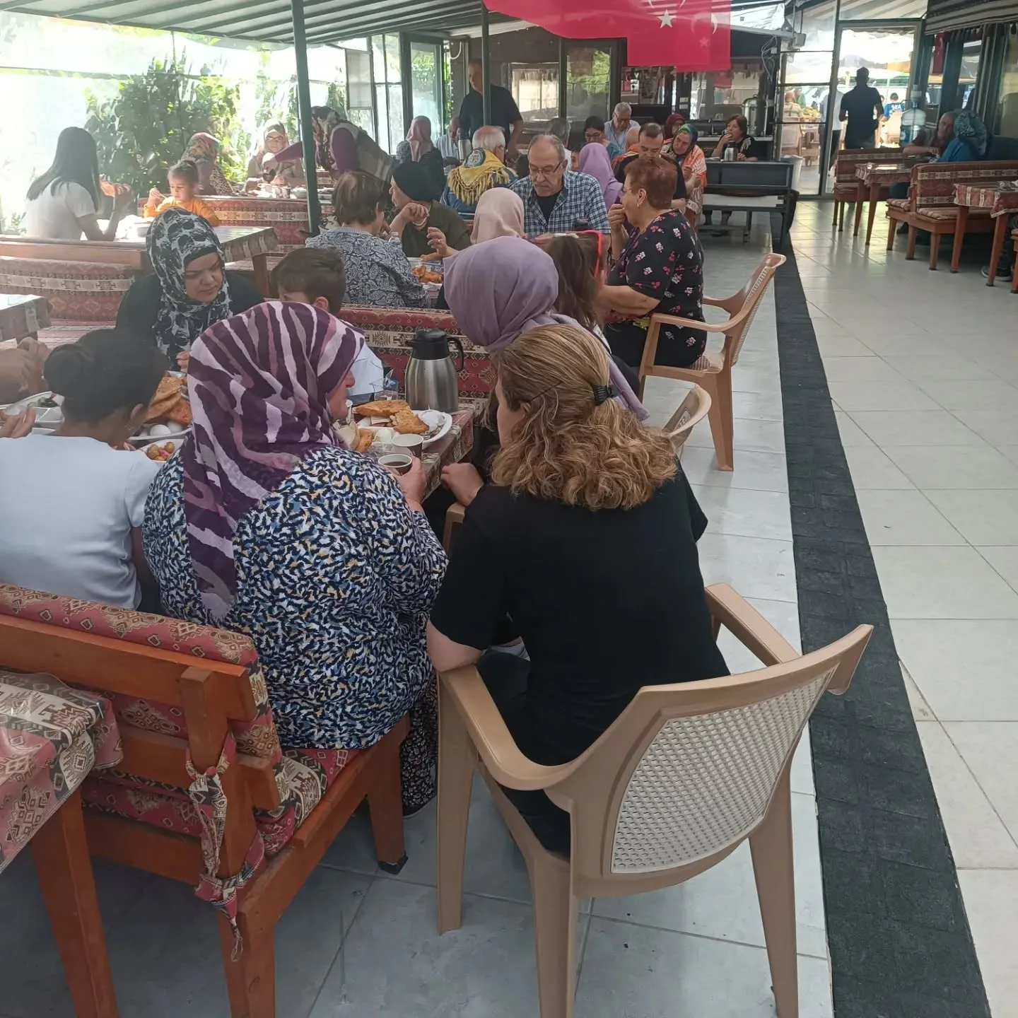 Bu ayın Geleneksel kahvaltımızı yaptık. Akrabalarımızla hasret giderdik. Katılım sağlayan…