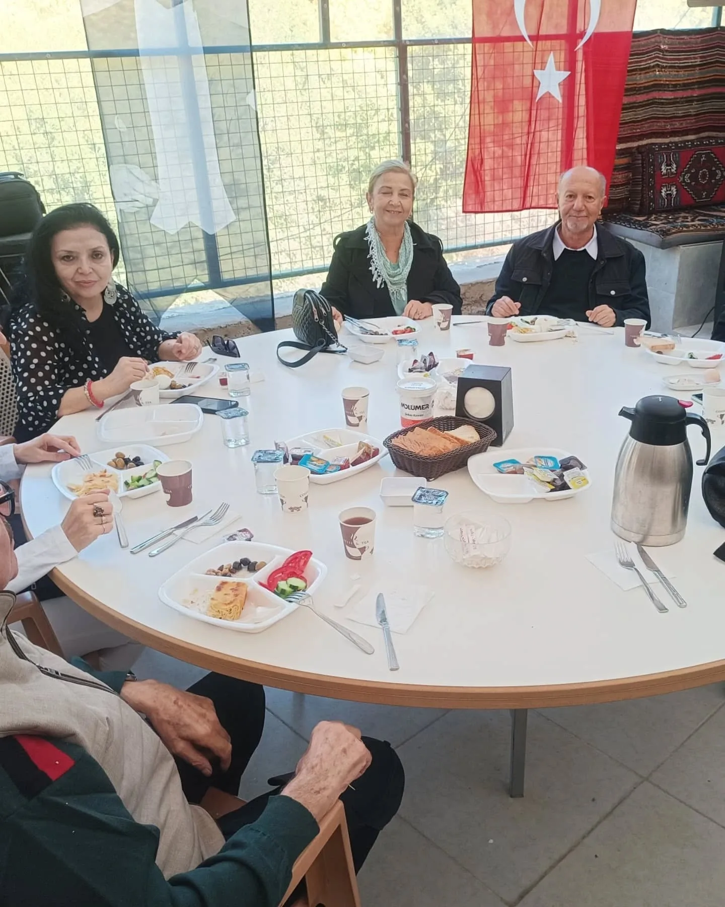 Bornova Halk eğitim merkezi sanat müziği Topluluğu üyelerinin OBAmızdaki etkinliğinden kar…