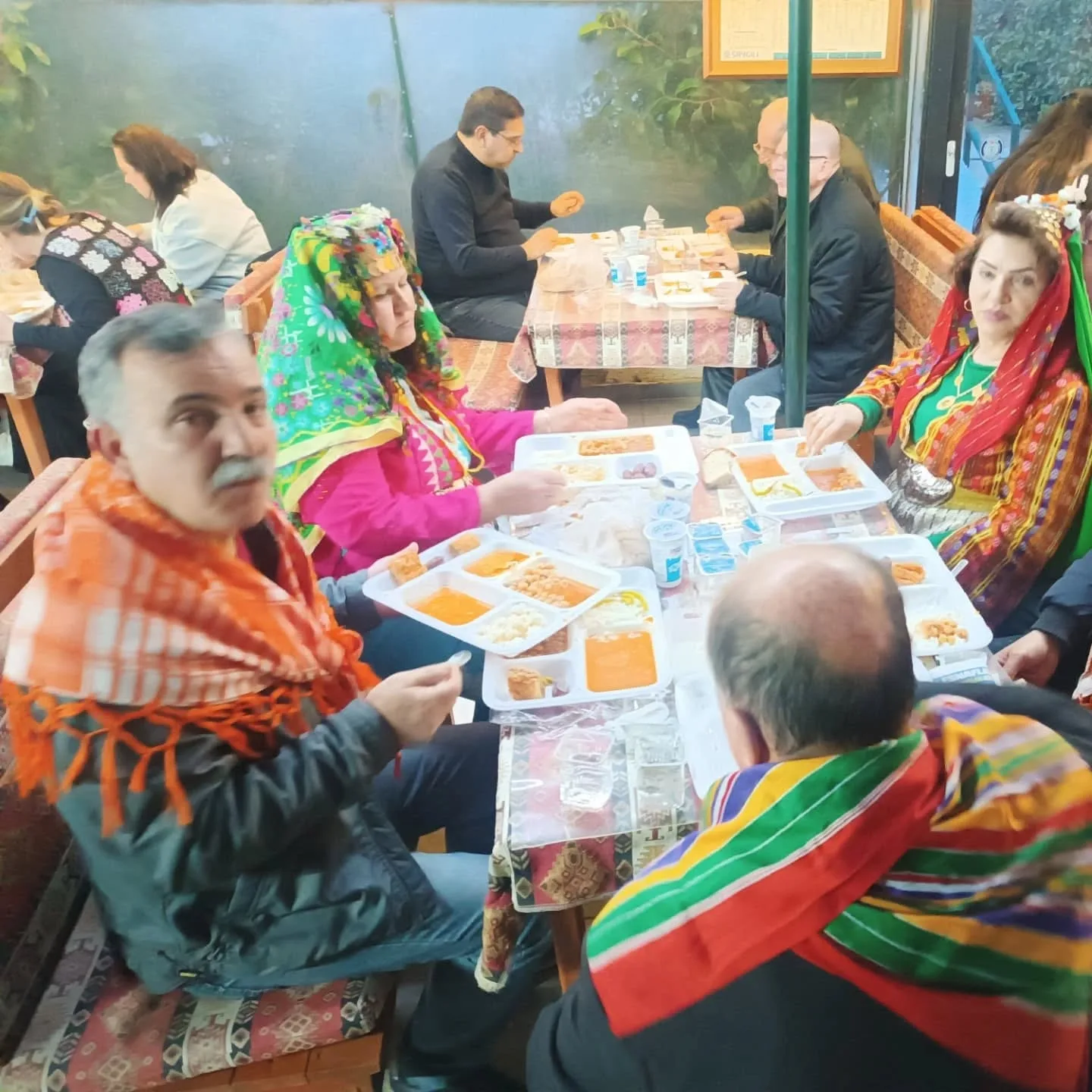 Ramazan ayının ilk iftarını dost ve akrabalarımızın katılımıyla gerçekleştirdik. Sizinle b…