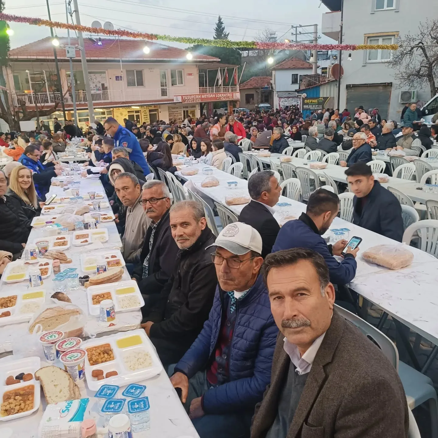 Bugün Belenbaşı derneğimizin düzenlediği iftar yemeği etkinliğine katıldık. Bizi yanlız bı…
