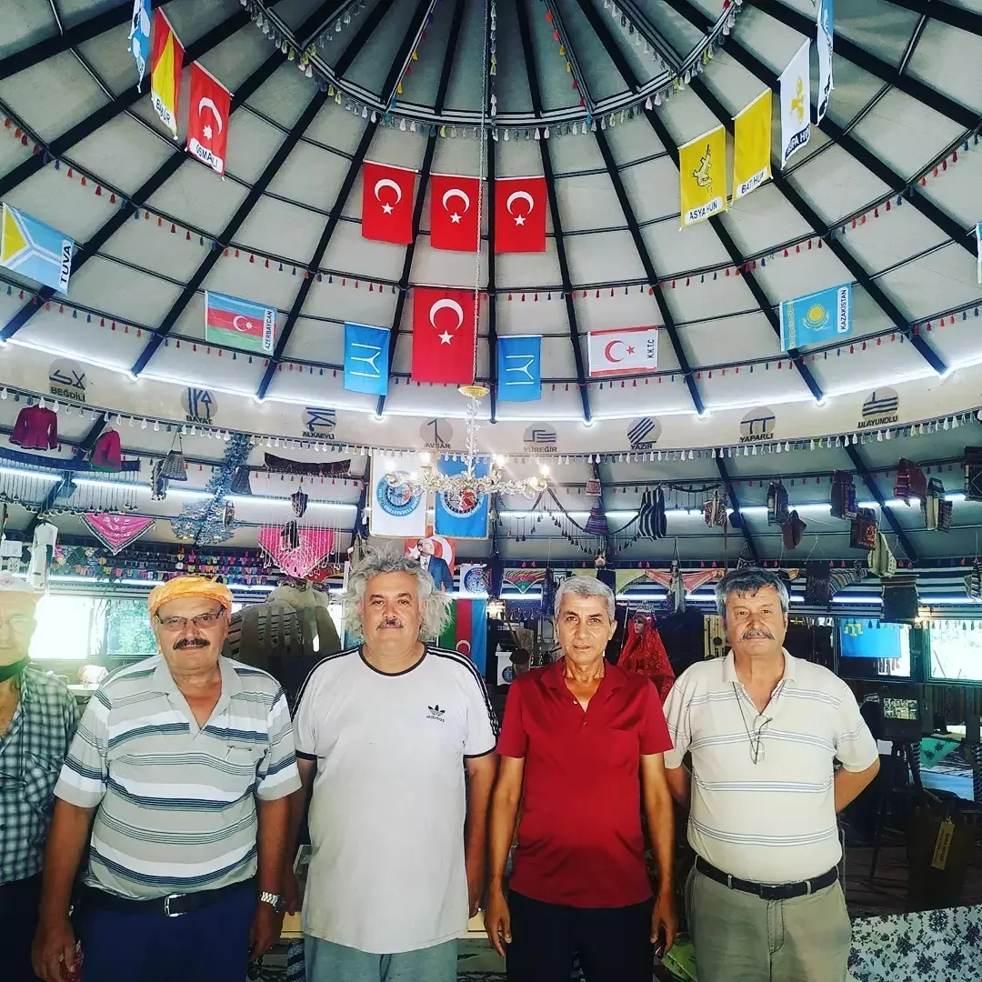 Mersinli Yörükler Derneği Başkanı Hidayet Dinçer Obamızı ziyaret etti. Federasyon Başkanım…