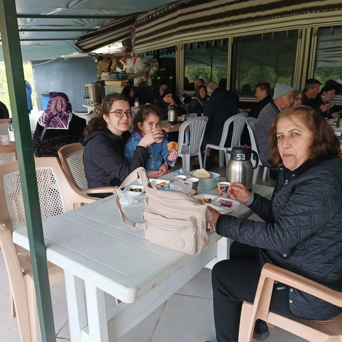 35. Geleneksel kahvaltı etkinliğimizi yaptık. Güzel bir bahar sabahında dost ve akrabaları…