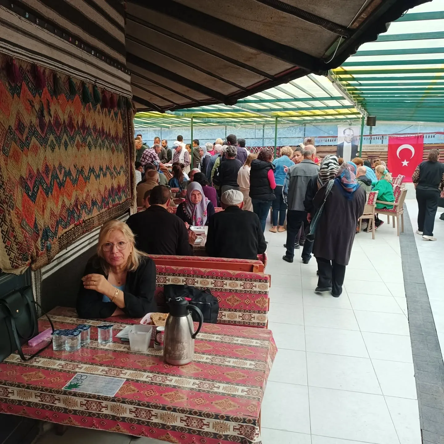 28.geleneksel kahvaltı etkinliğimizi akrabalarımızın ve dostlarımızın katılımlarıyla yaptı…