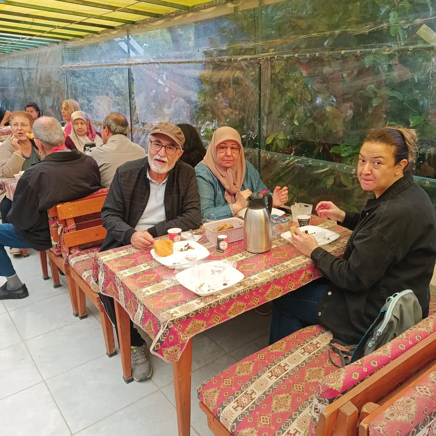 Geleneksel kahvaltımızdan kareler..