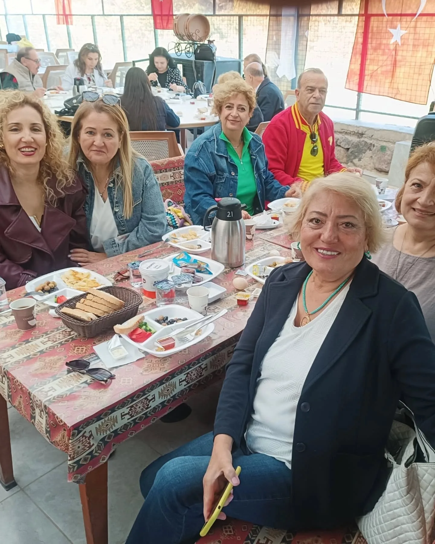 Bornova Halk eğitim merkezi sanat müziği Topluluğu üyelerinin OBAmızdaki etkinliğinden kar…