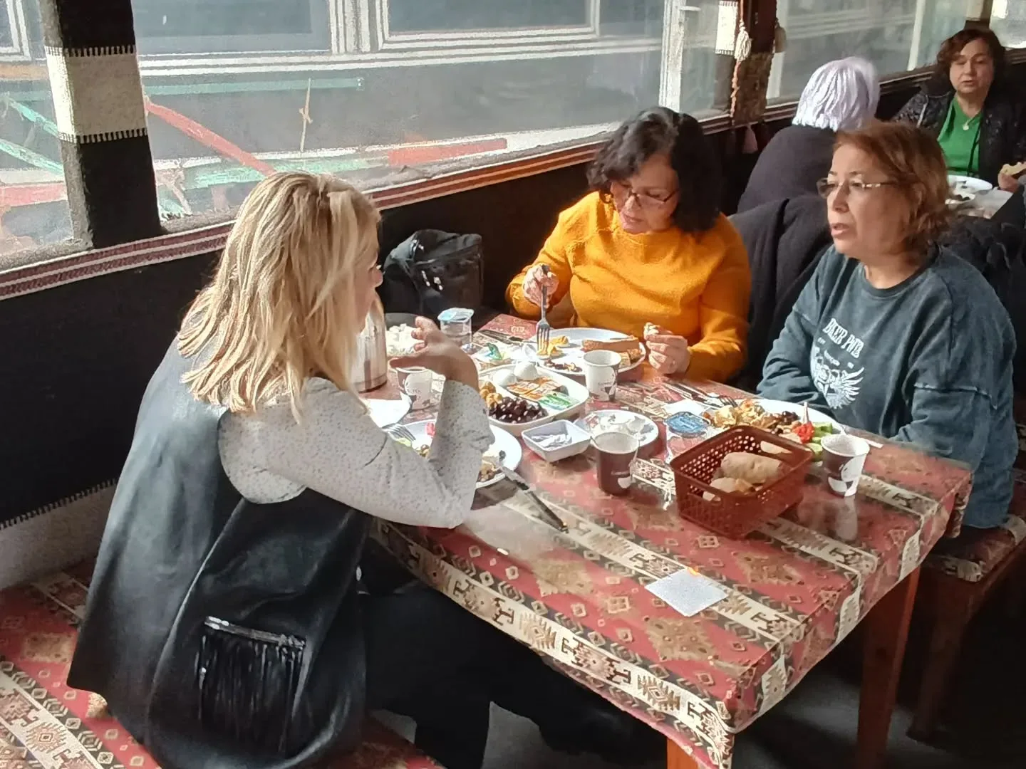 OBA müzemizin ziyaretçileri Bergama Yörük Türkmen kadınlar derneği Üyeleriydi