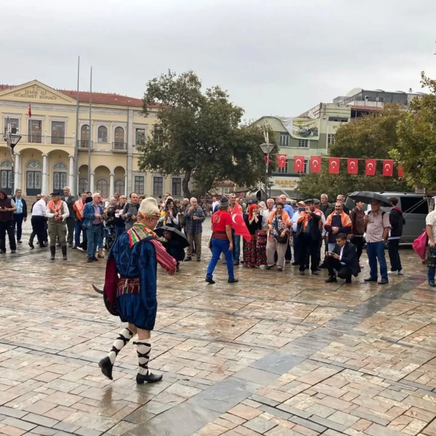 Cumhuriyetimizin 100.yılı kutlu olsun.