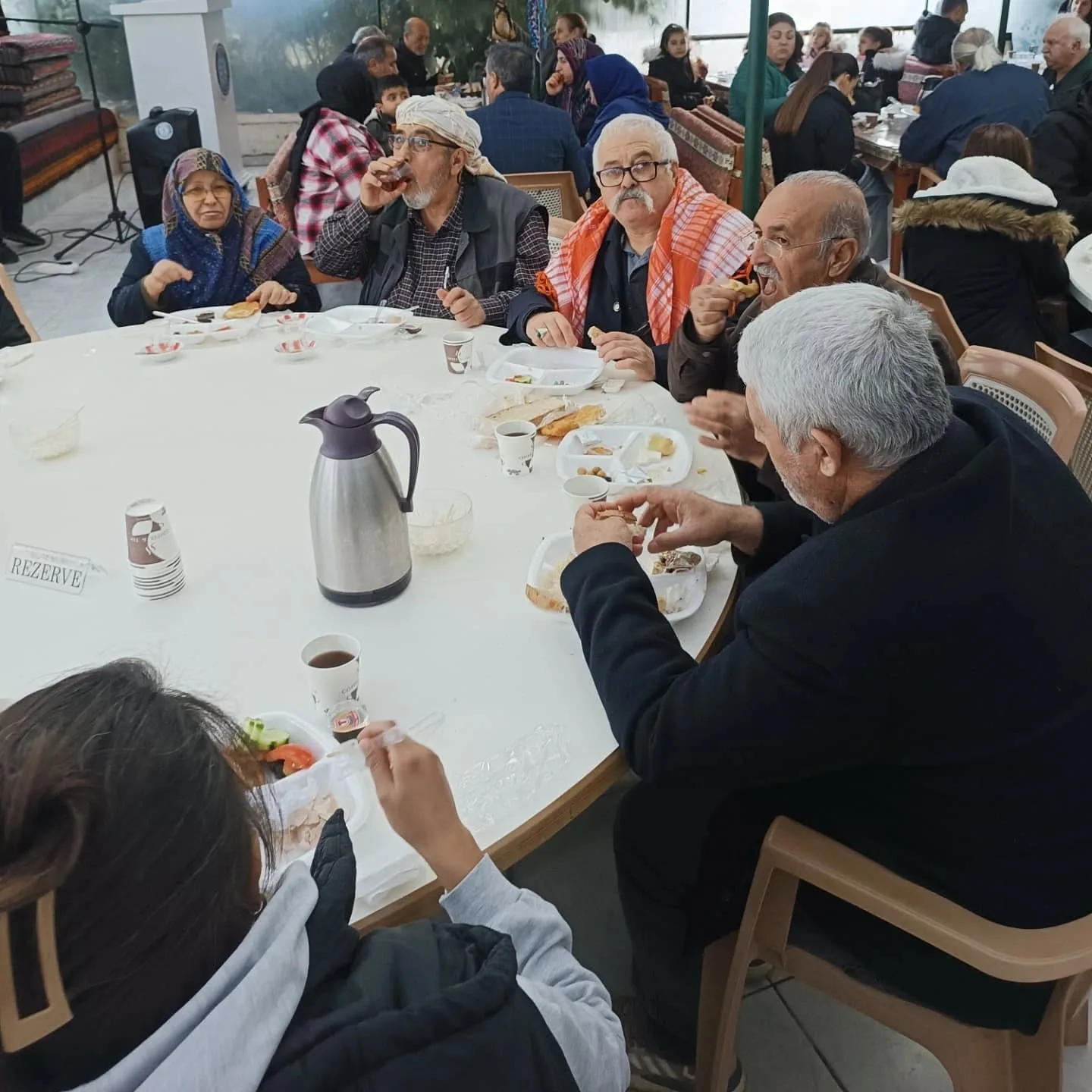 20. Geleneksel kahvaltımızı akrabalarımızla hep beraber yaptık. Hasret giderdik katılım sa…