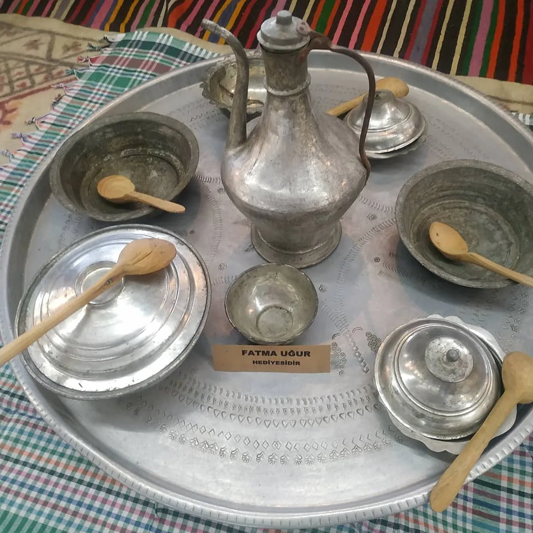 İzmir Manisa yolundaki  Yörük Müzemizi ziyaret etmenizi bekleriz...