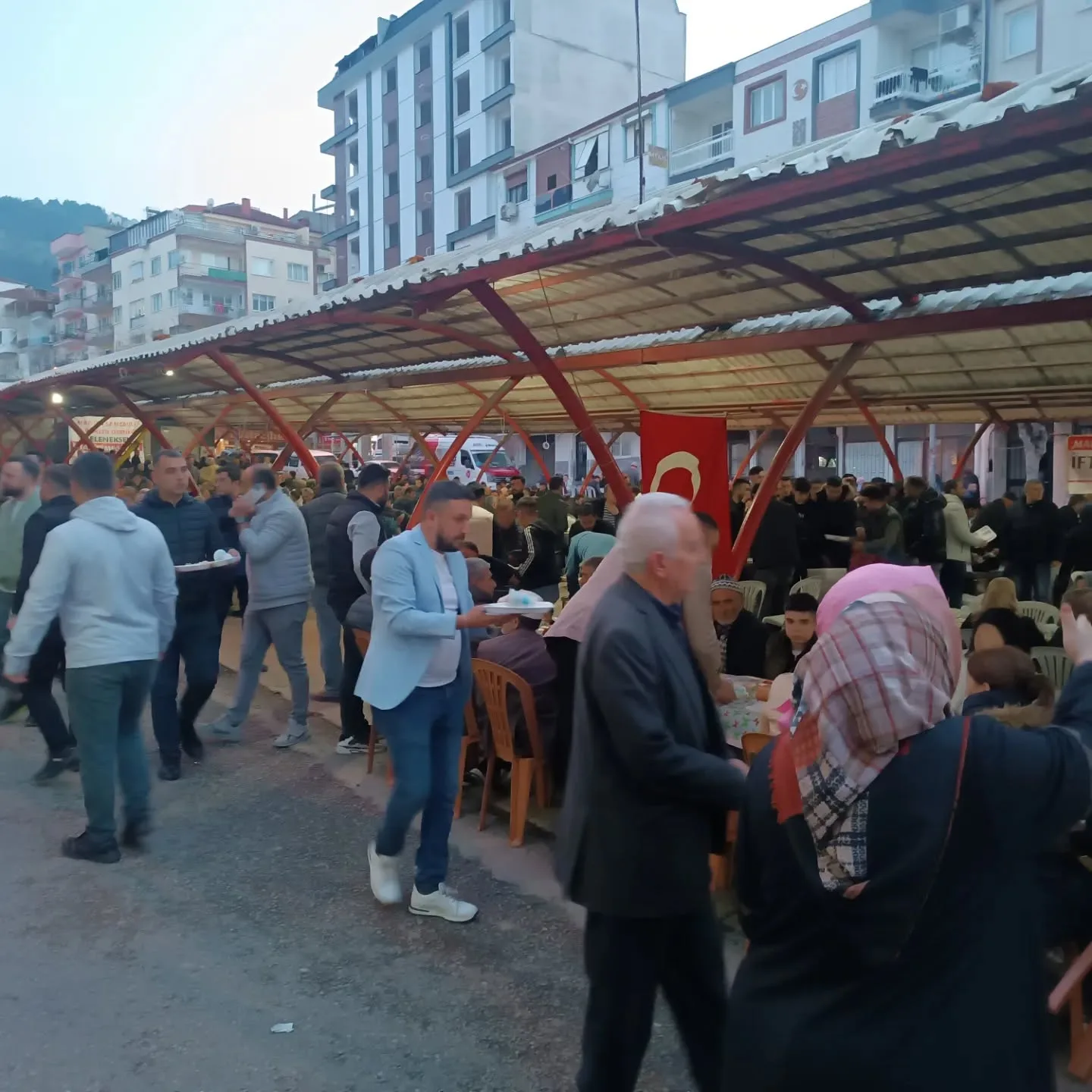 Manisa sancaklı Yörükleri derneğinin düzenlemiş olduğu iftar yemeği etkinliğine katıldık..
