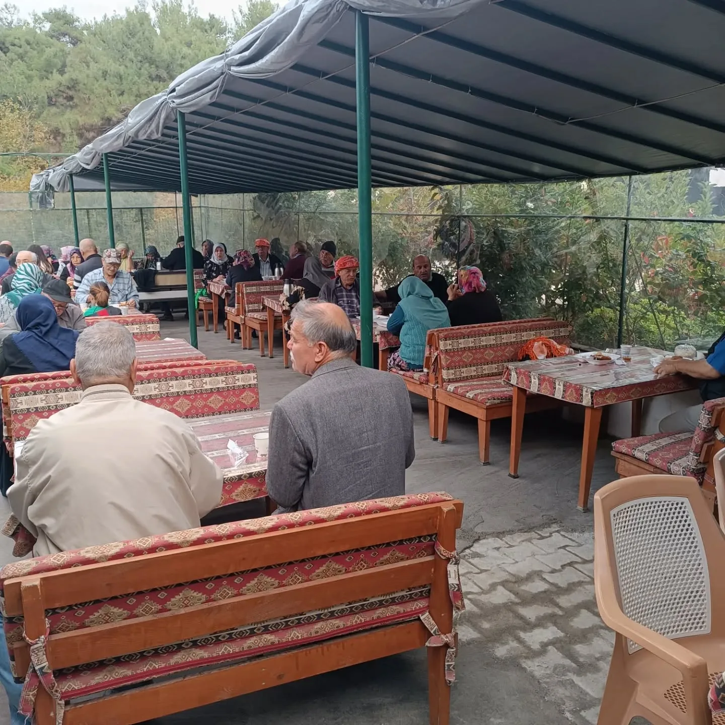 Bugün geleneksel her ayın ilk cumartesi günü yaptığımız aylık kahvaltımızı yaptık. katılım…