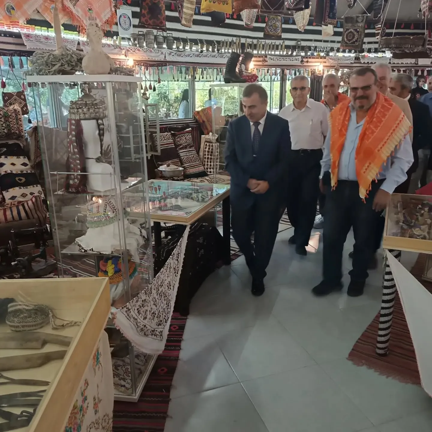 Sayın kaymakamımız Muzaffer Şahiner ve kurum müdürlerimiz ve muhtarlarımızı tanışma toplan…