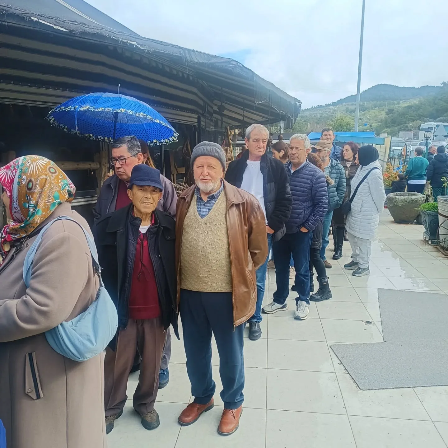 34. Geleneksel kahvaltı etkinliğimizi dost ve  akrabalarımızın katılımıyla güzel bir bahar…