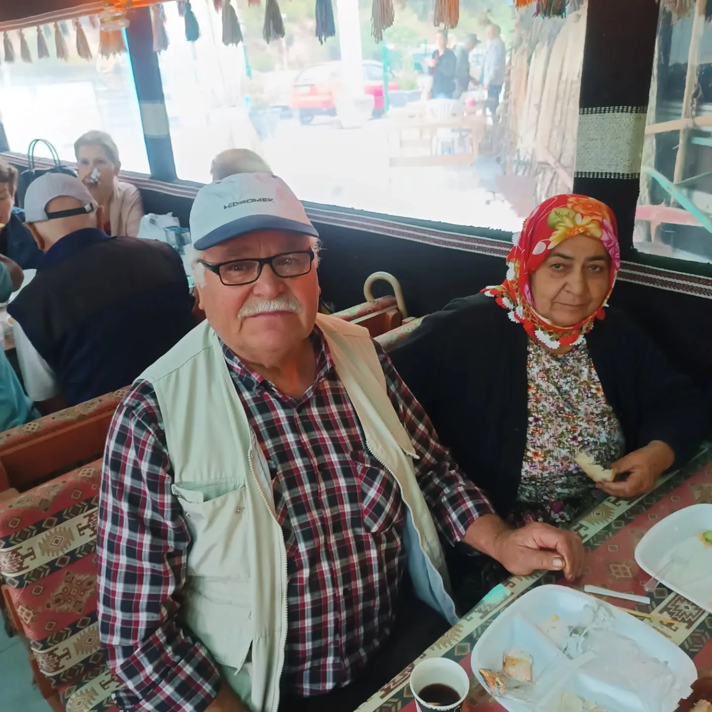 Geleneksel kahvaltımızdan kareler..