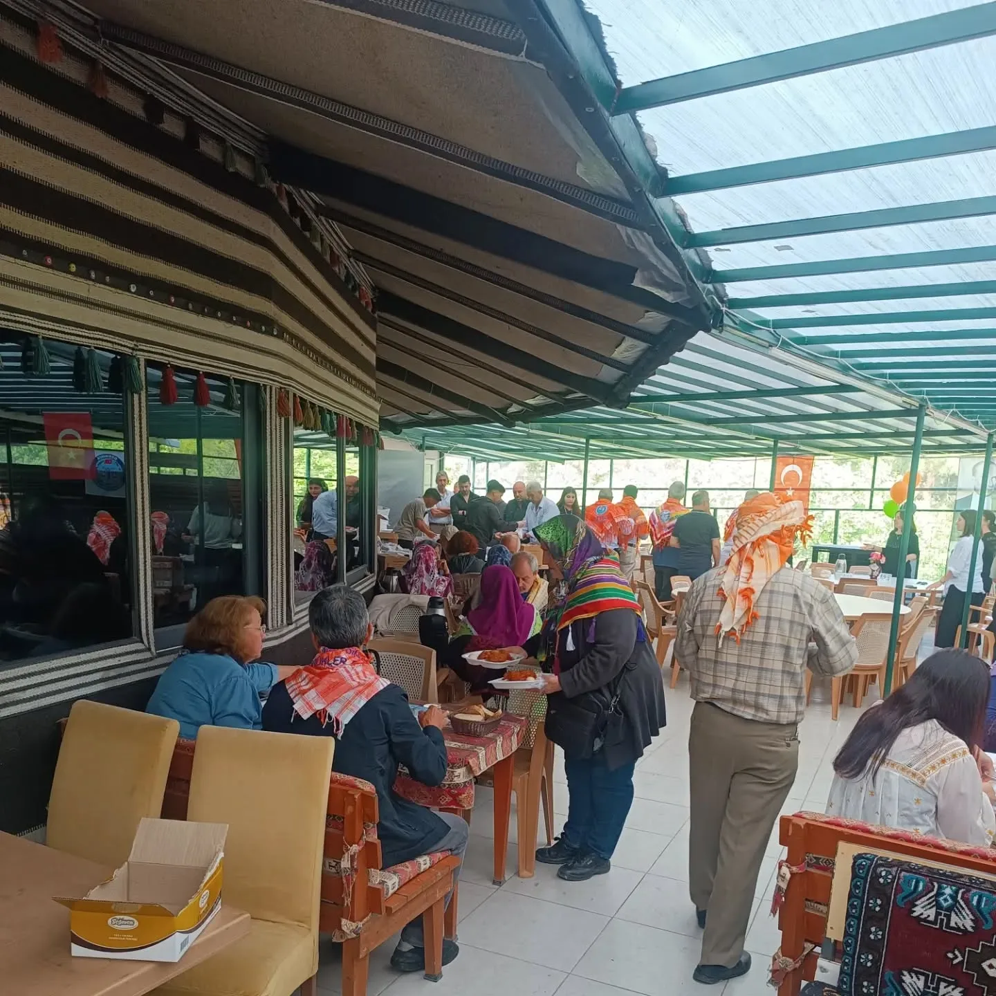 Geleneksel aylık cumartesi kahvaltısını yaptık