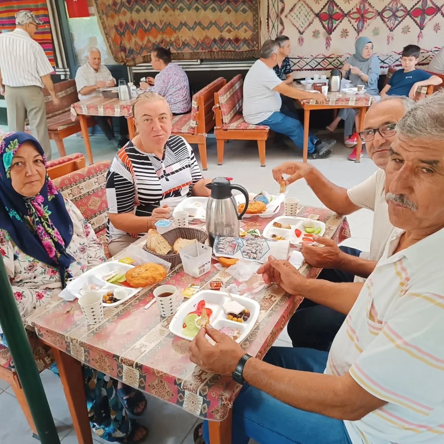 Eylül ayı Geleneksel kahvaltı etkinliğimizi akrabalarımızın katılımı ile yaptık. Güzel bir…