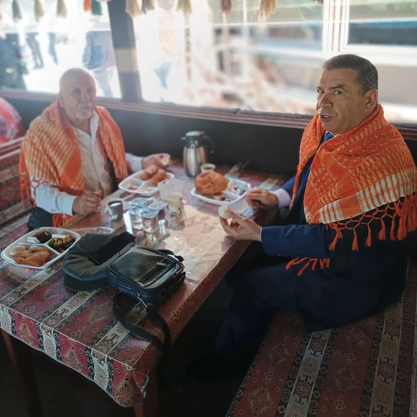 Mayıs 2025 geneksel kahvaltımızı, dost ve akrabalarımızin katılımı ile yaptık. Herkese teş…
