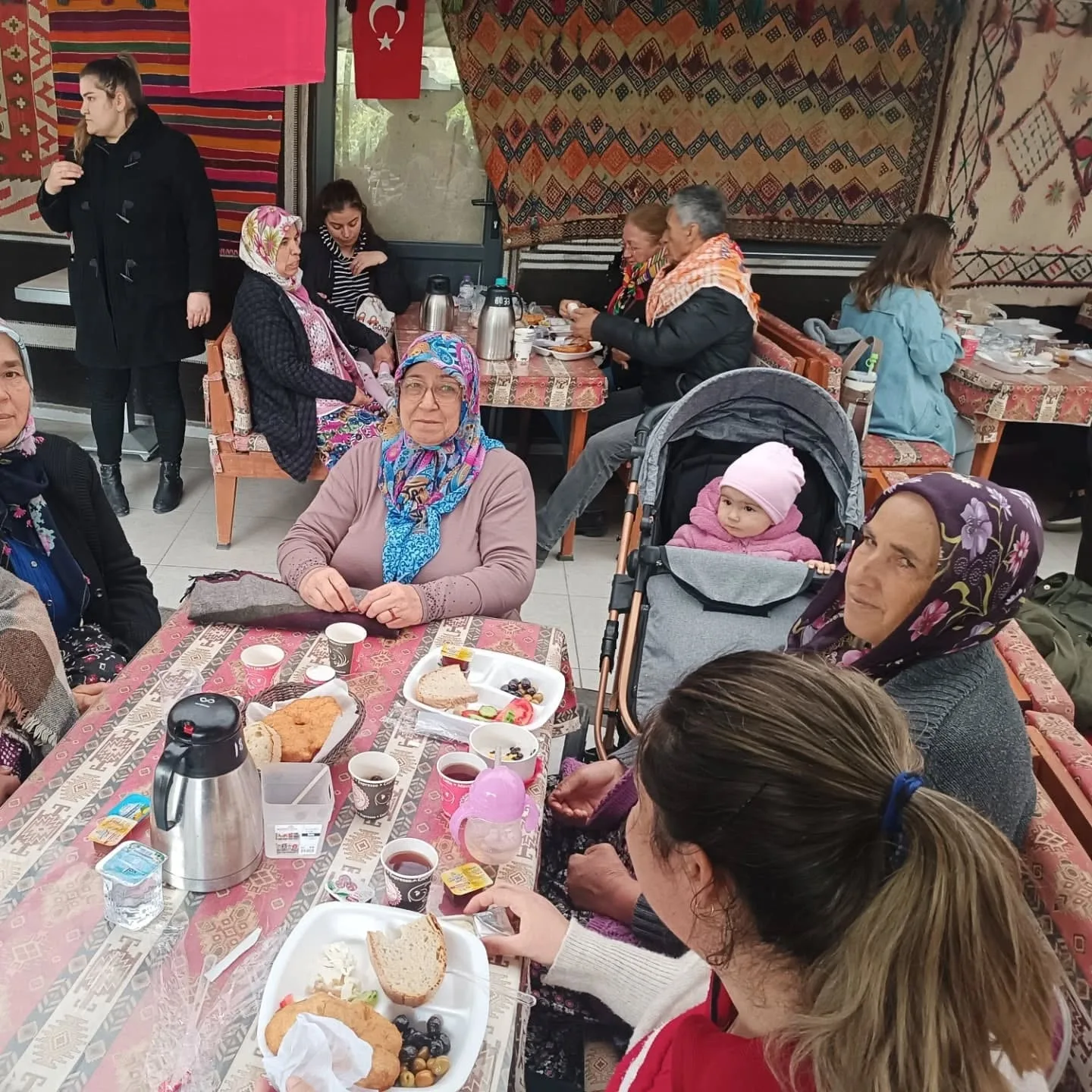 OBA muzemizde Sayın Melek Büyüköztekin , Devlet Türk müzisi konservatuarı öğretim görevlis…