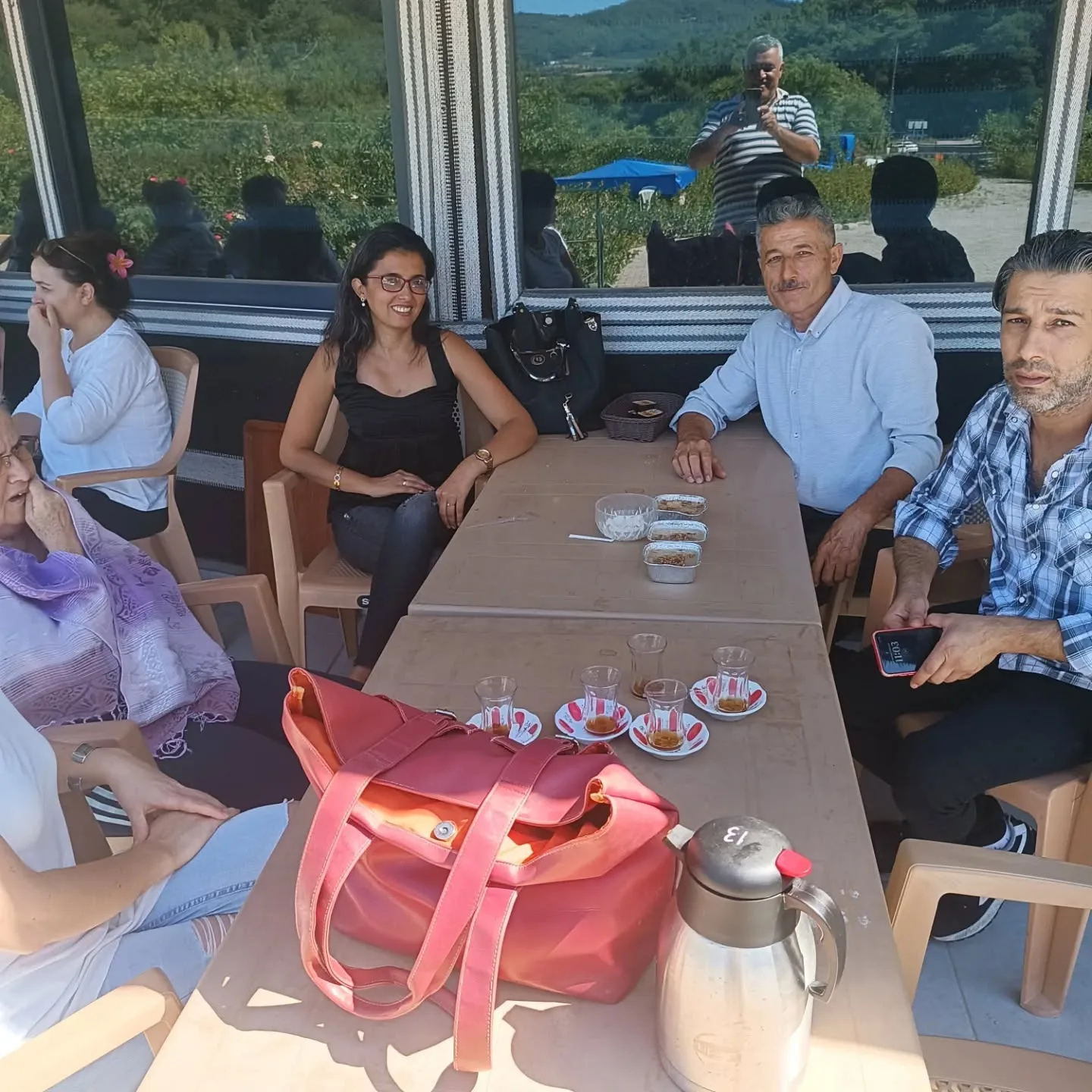 Geleneksel aylık kahvaltı ve aşure etkinliğimizi hep beraber yaptık katılım sağlayan akrab…