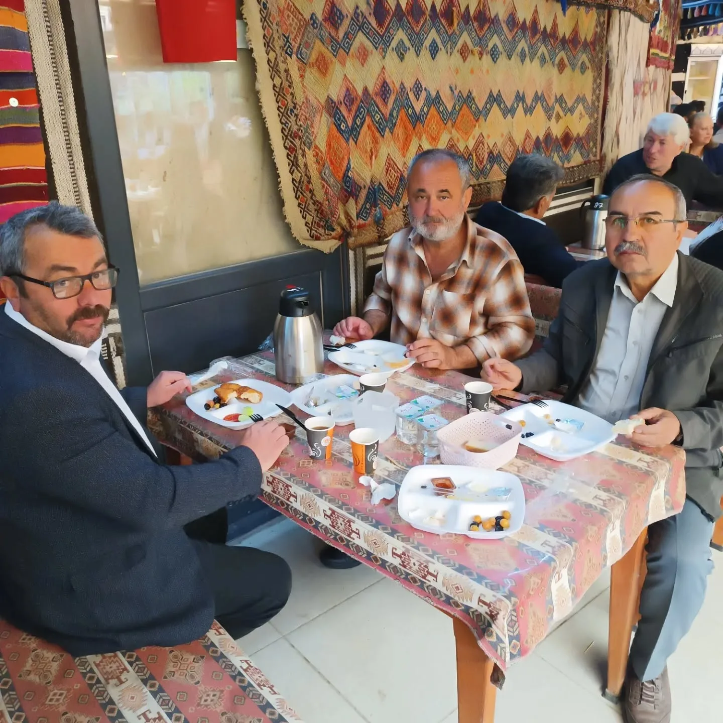 Muhtarlar federasyonu buluşmasından renkli kareler..