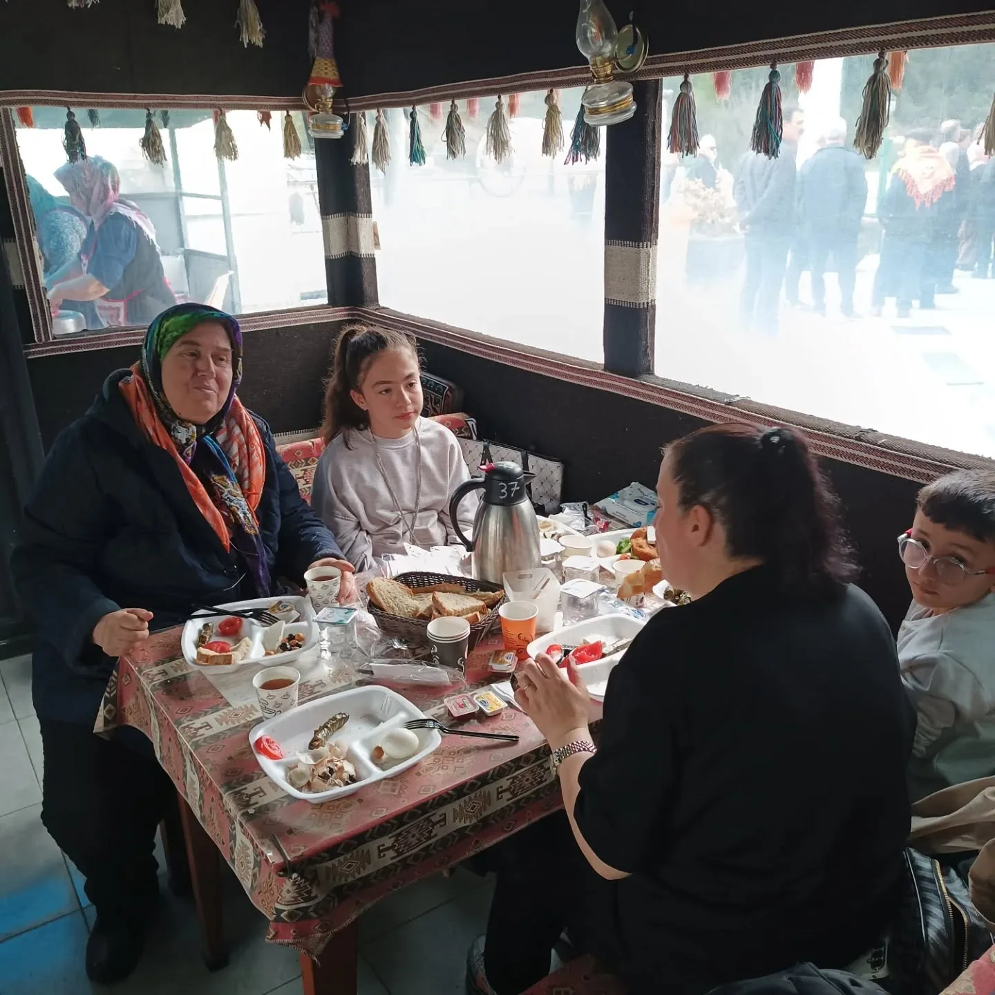 4nisan kahvaltı etkinliğimizden kareler