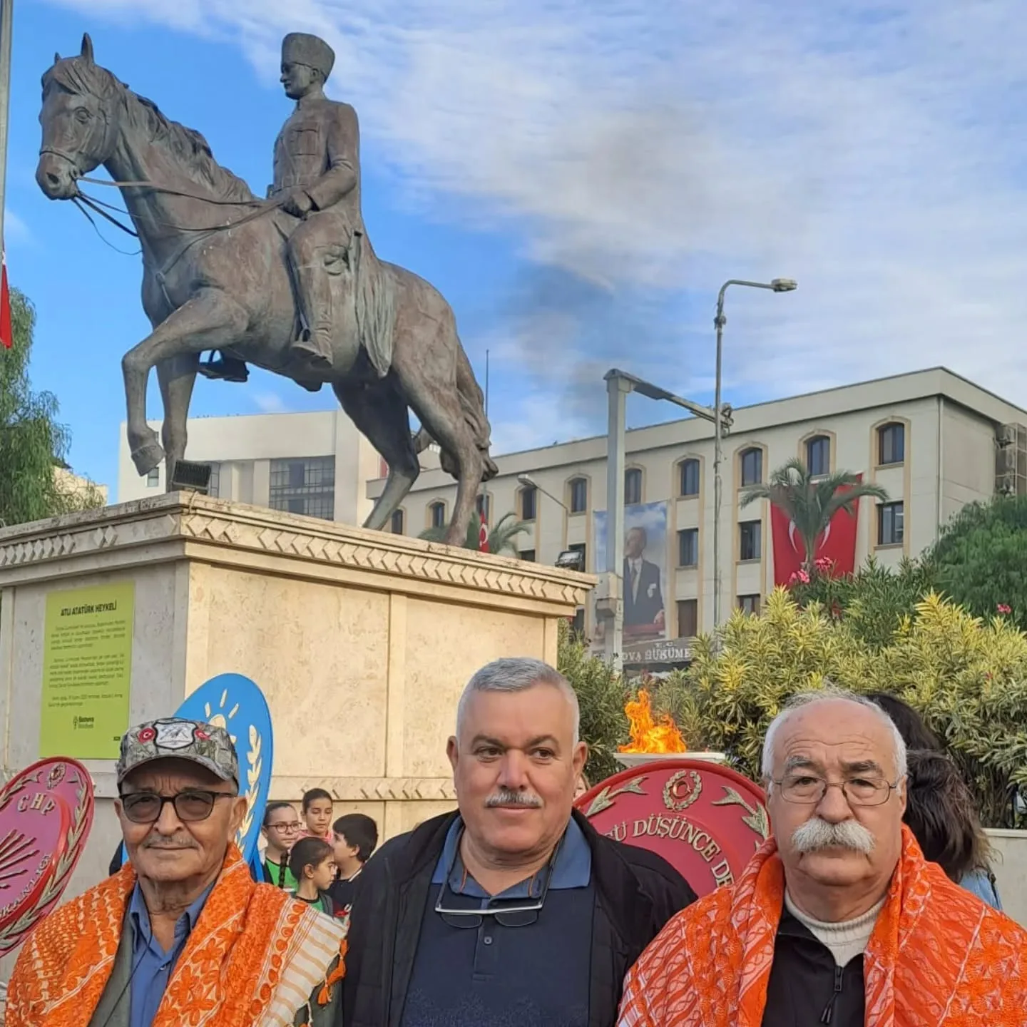 Atamızı saygı ve minnetle anıyoruz..