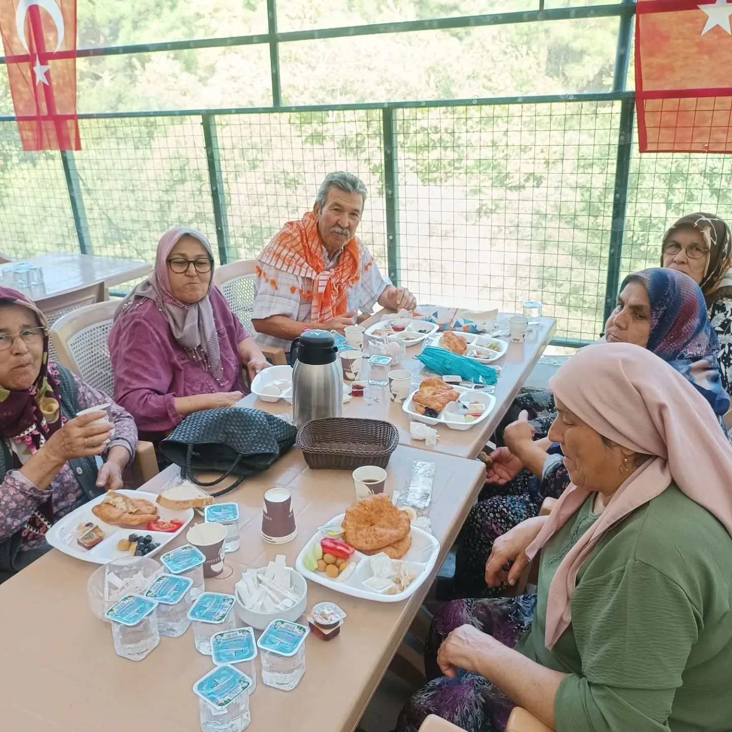 Her ayın ilk cumartesi günü yaptığımız geleneksel kahvaltımızı etkinliğini yaptık. Katılım…