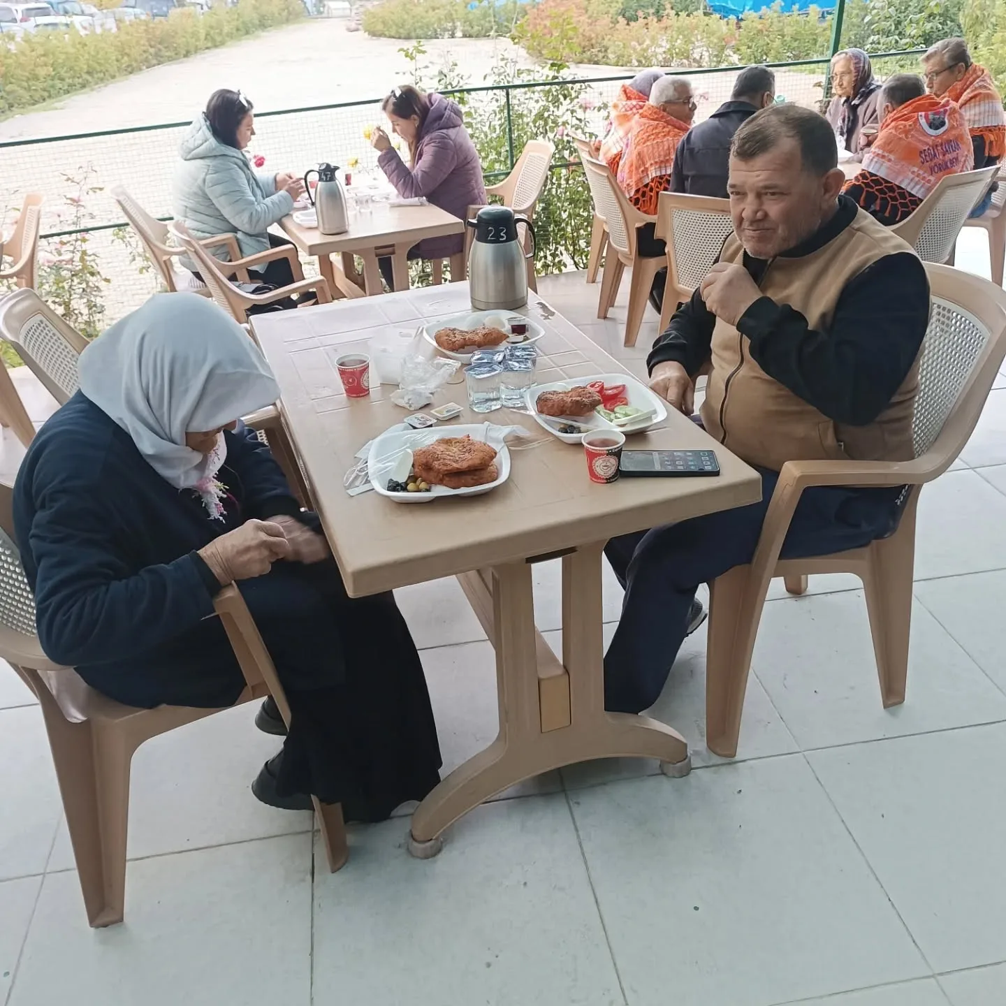 Kahvaltı programımıza katılan bize desteğini eksik etmeyen Bornova Kaymakamı Muzaffer Şahi…