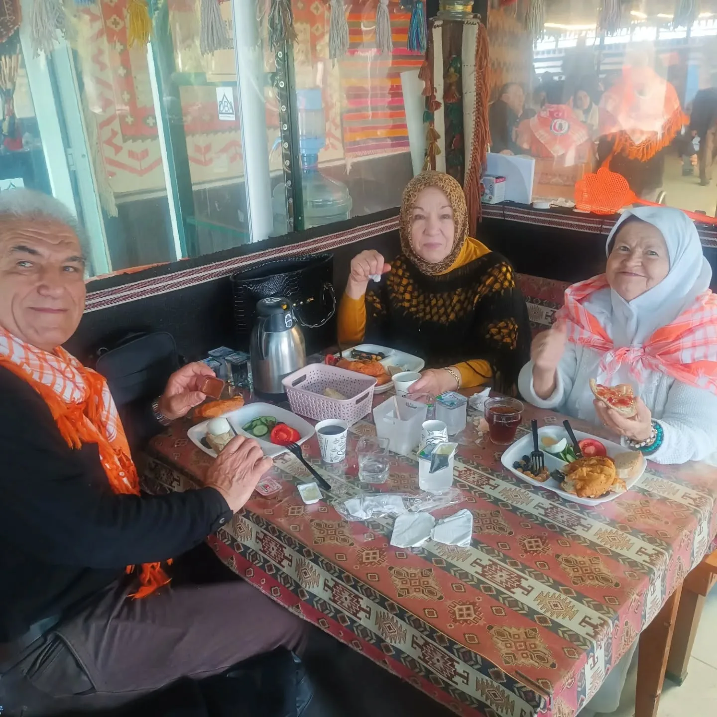 4nisan kahvaltı etkinliğimizden kareler