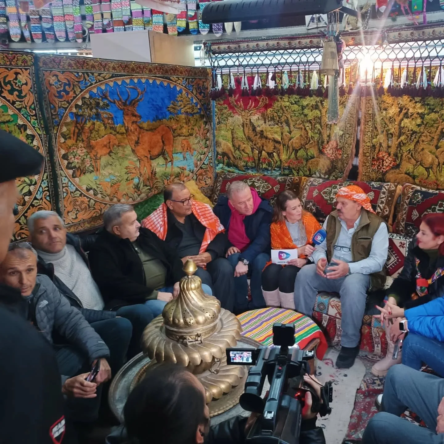 Aralık ayının geleneksel akraba kahvaltımızı yaptık. Yeni arkadaşlar edindik. Akrabalarımı…