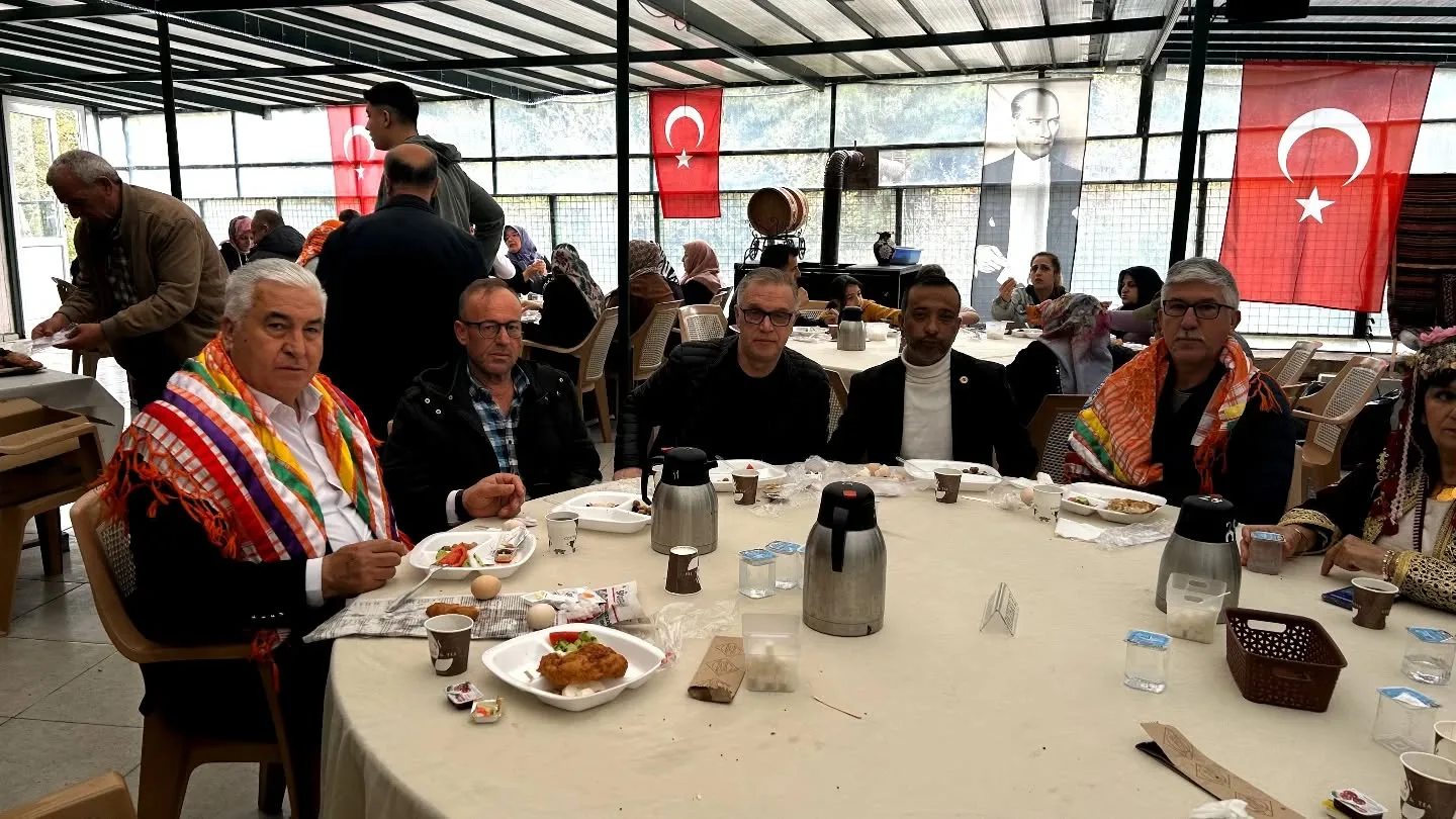 Muhtarlarımızın verdikleri destekten dolayı teşekkür ederiz .