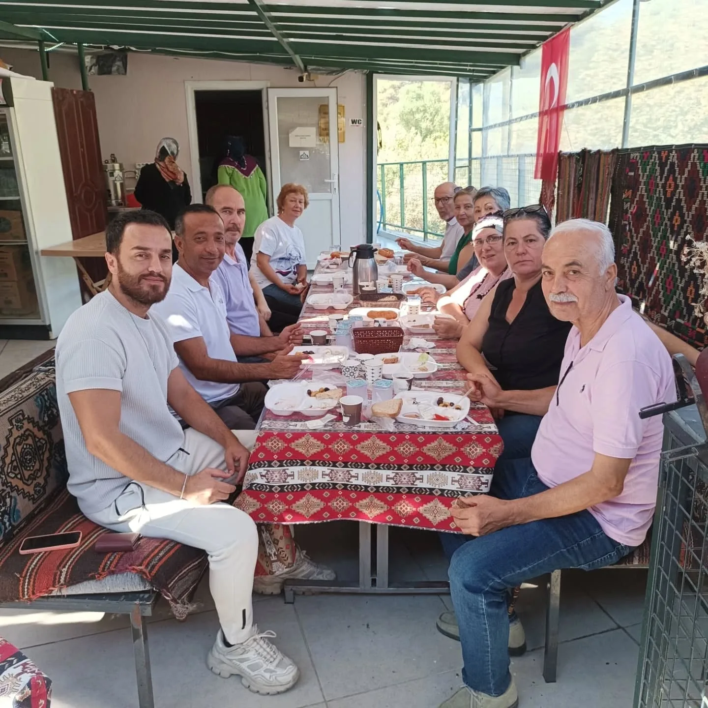 Eylül ayı Geleneksel kahvaltı etkinliğimizi akrabalarımızın katılımı ile yaptık. Güzel bir…