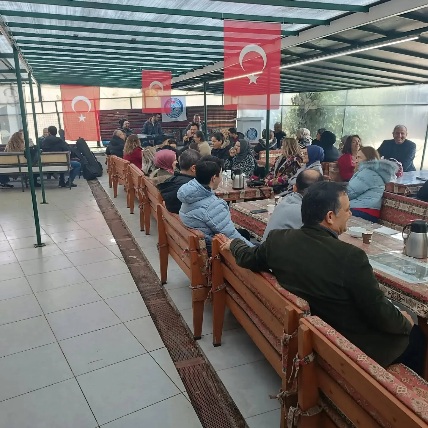 OBA Müzemizin bugünkü misafirleri Manisa Büyükşehir Belediyesi'nin korosu idi. Kendilerine…