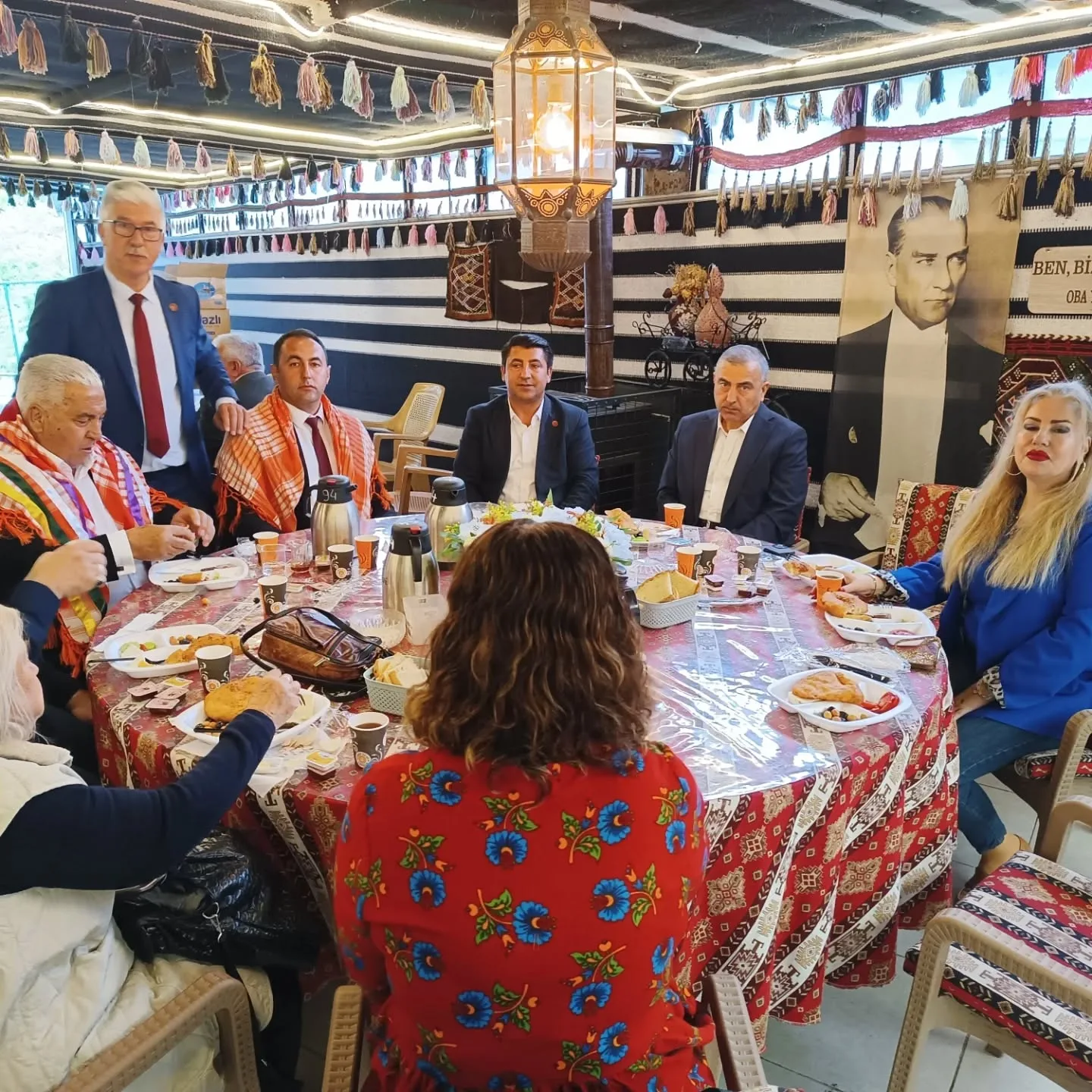 OBA müzemizin misafirleri İzmir ve Manisa dan muhtarlarımızdı. İzmir muhtarlar federasyonu…
