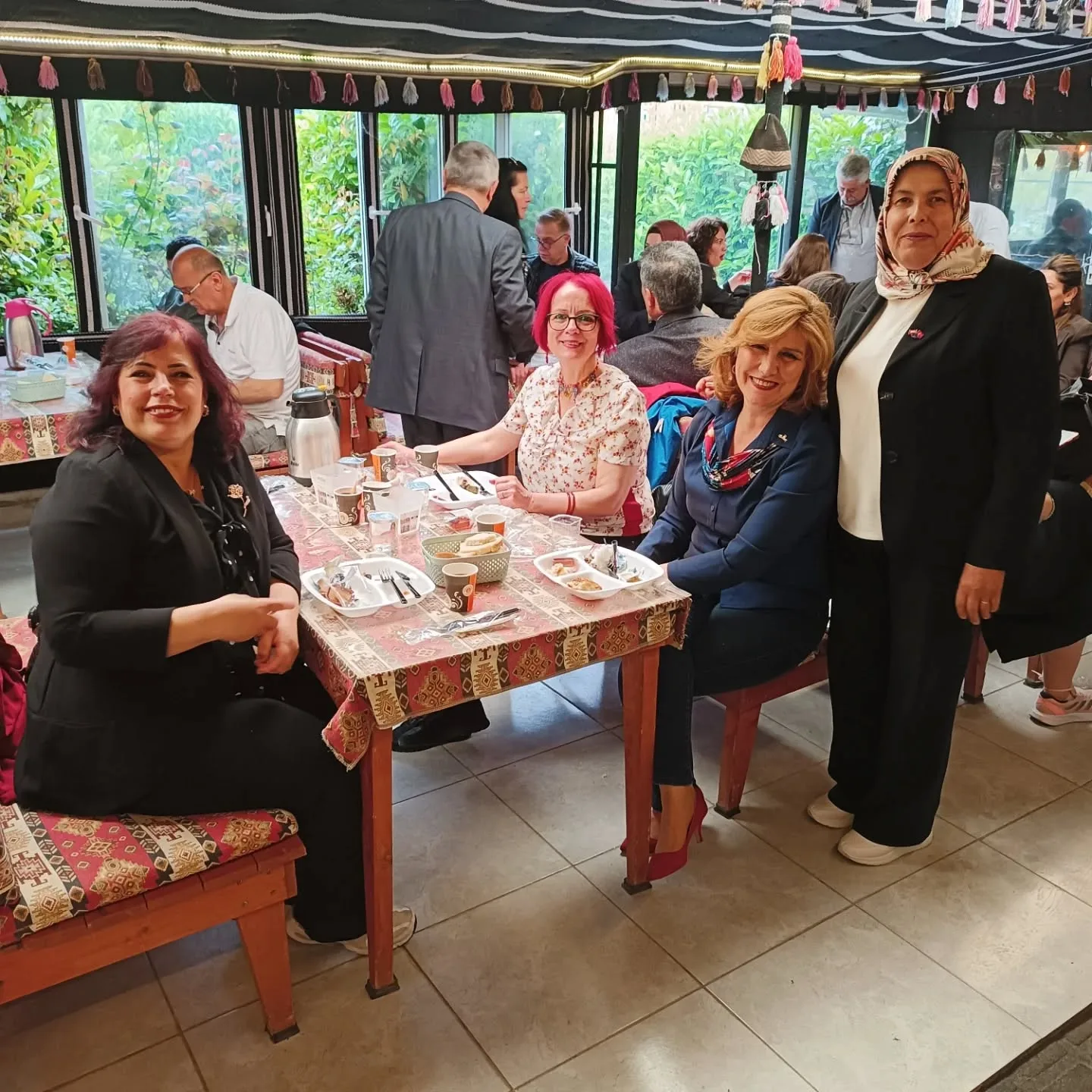 Muhtarlar federasyonu buluşmasından renkli kareler..