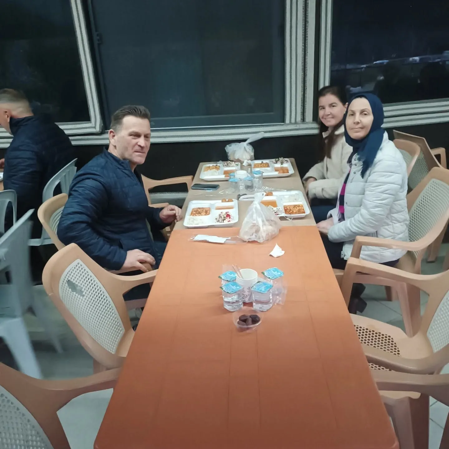 Mübarek Ramazan ayını dualarla karşıladık. Nice yıllara rabbim ulaştırsın..