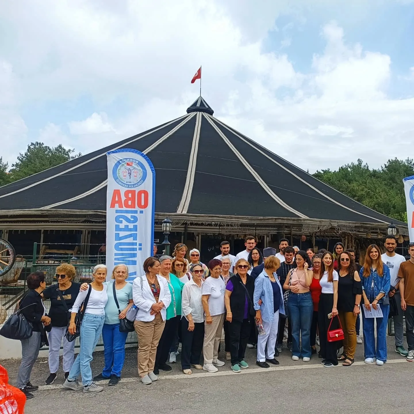Atatürkçü Düşünce Derneği , Bornova şubesi OBA müzemizin konukları idi.Göstermiş oldukları…