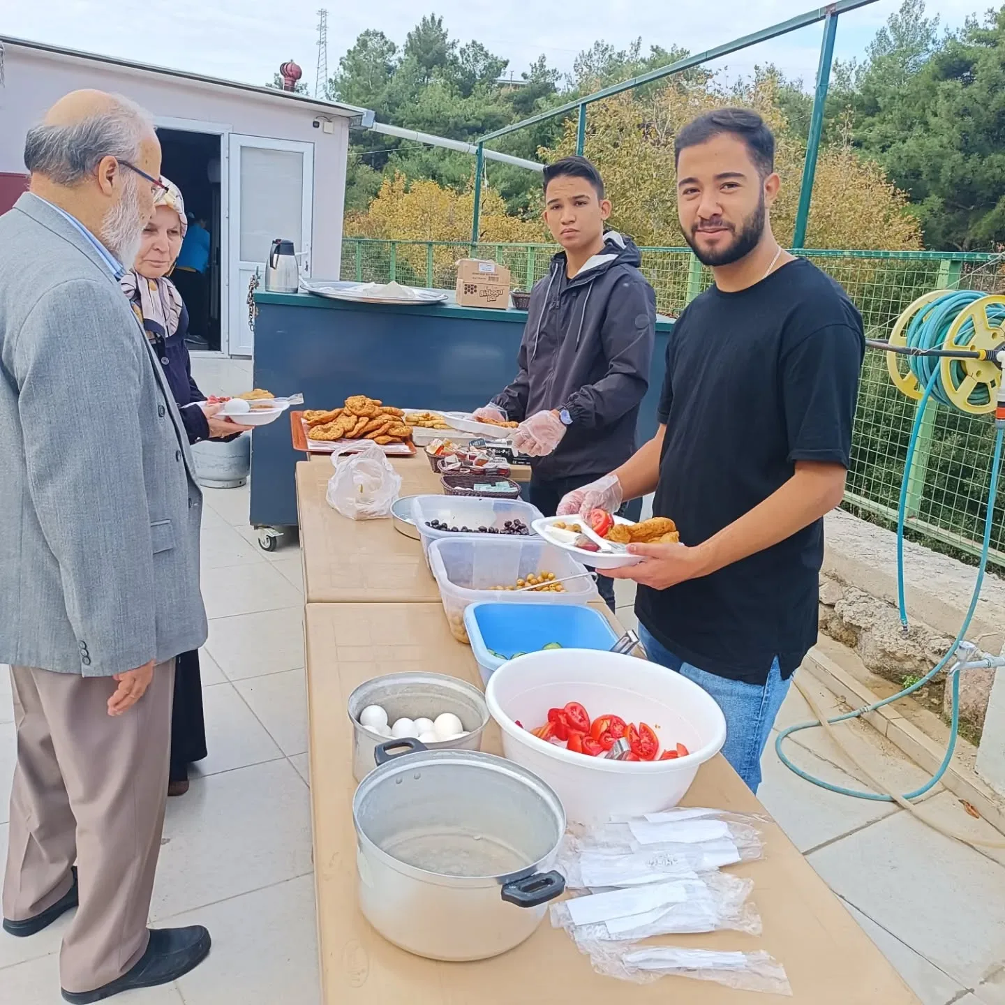 Bugün geleneksel her ayın ilk cumartesi günü yaptığımız aylık kahvaltımızı yaptık. katılım…