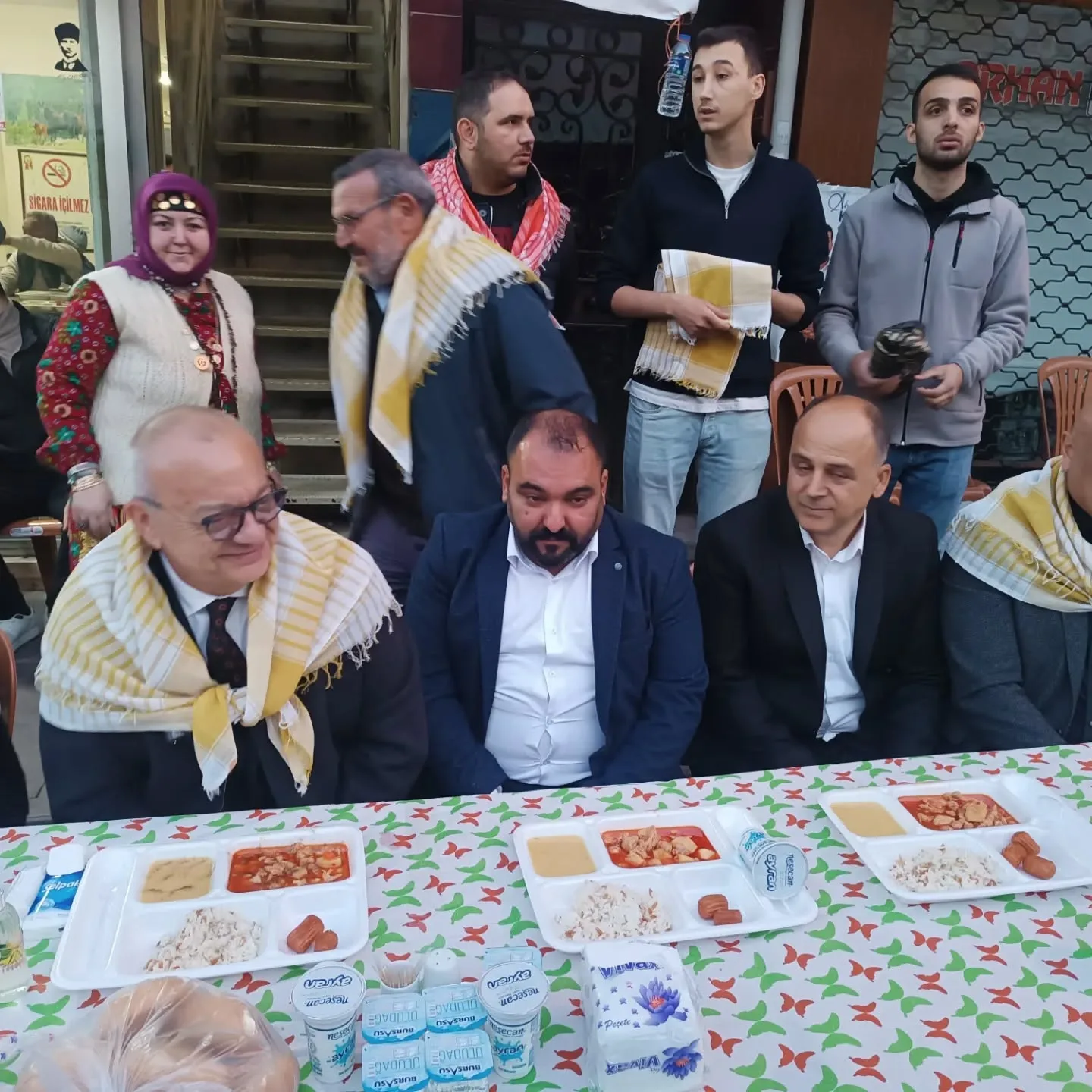 Manisa sancaklı Yörükleri derneğinin düzenlemiş olduğu iftar yemeği etkinliğine katıldık..
