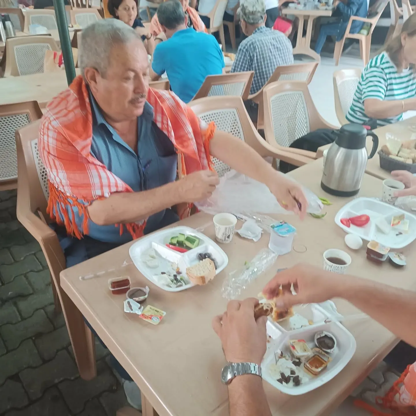 bu ay ki geleneksel dernek kahvaltımızı yaptık. Katılım sağlayan akrabalarımiza teşekkür e…