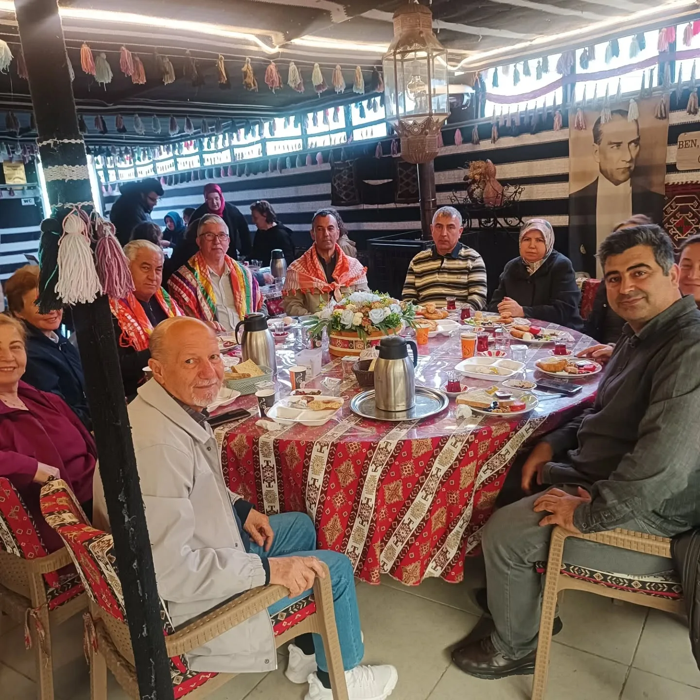 35. Geleneksel kahvaltı etkinliğimizi yaptık. Güzel bir bahar sabahında dost ve akrabaları…