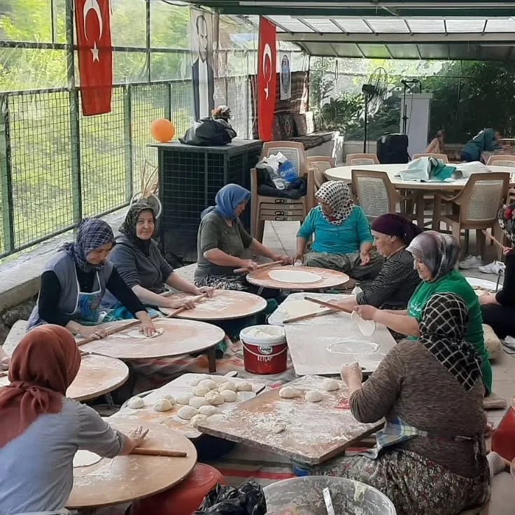 Bahtılılıı yorukler derneğimizin OBA müzemizdeki etkinliğinden...