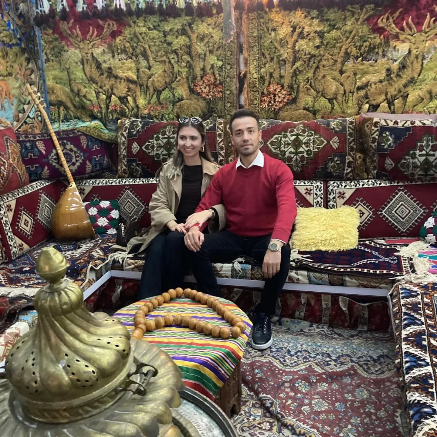 Bugün akrabalarımızla buluştuk.Yazdan kalma bir havada keyifli muhabbetler yapıldı . Hasre…