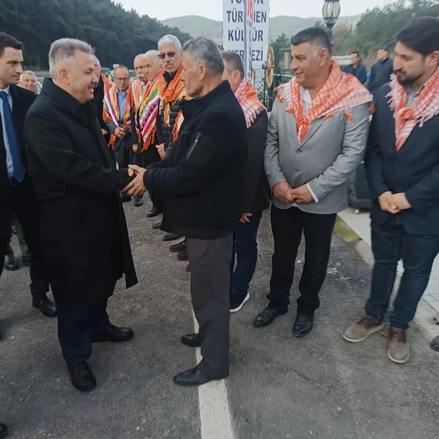 Bugün OBA müzemizin misafirleri Sayın İzmir Valimiz Süleyman Elban ve Sayın Kaymakamımız M…